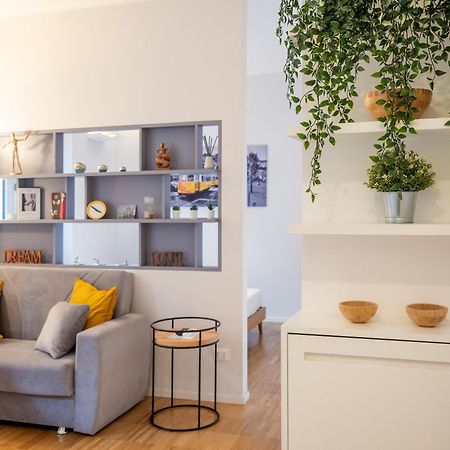 Keys Of Italy - Melloni 4 / Mustard Revolution Apartman Milánó Kültér fotó