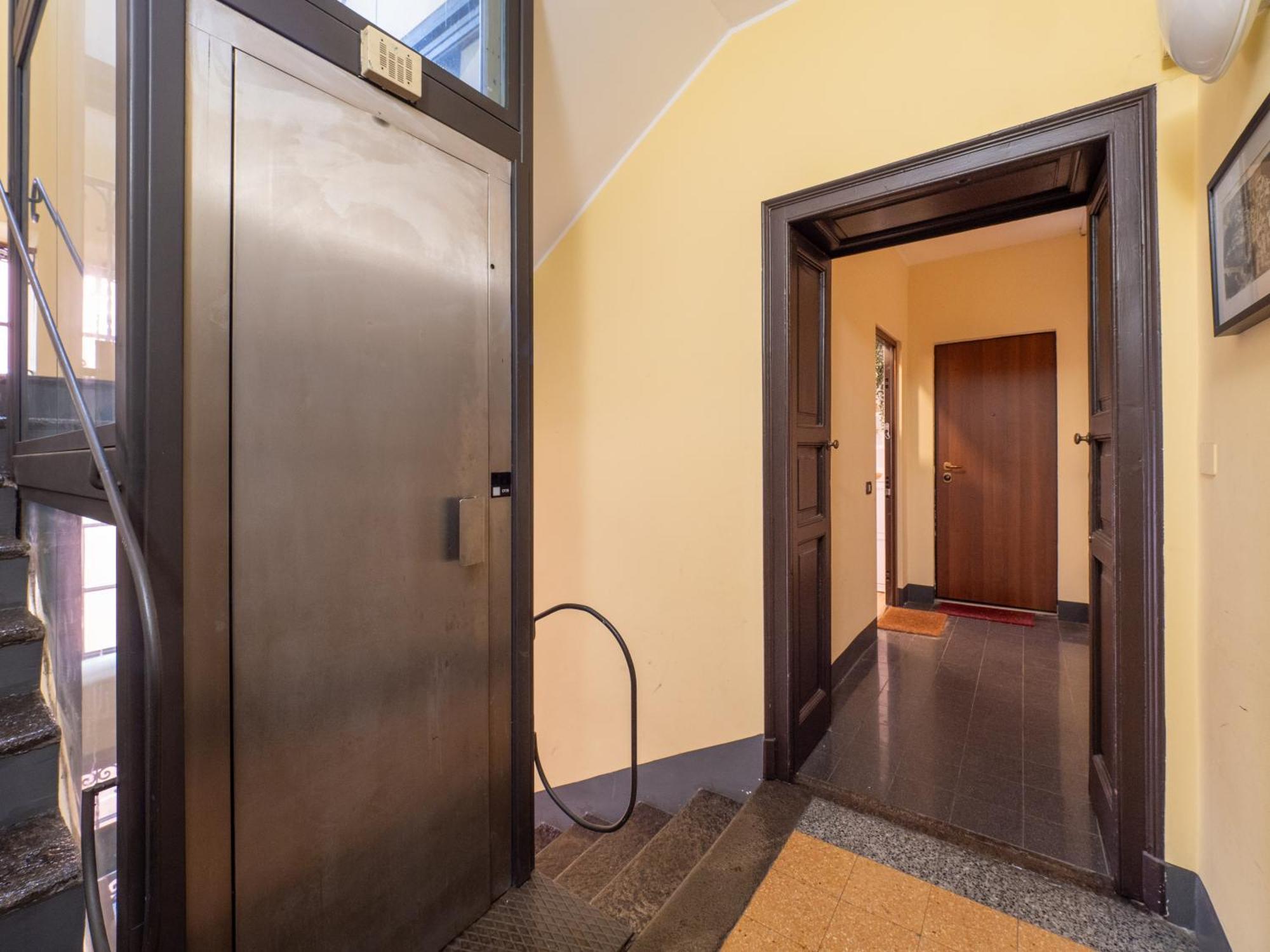 Keys Of Italy - Melloni 4 / Mustard Revolution Apartman Milánó Kültér fotó