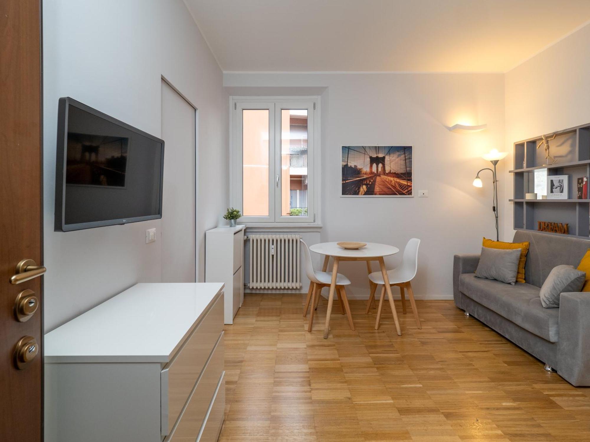 Keys Of Italy - Melloni 4 / Mustard Revolution Apartman Milánó Kültér fotó
